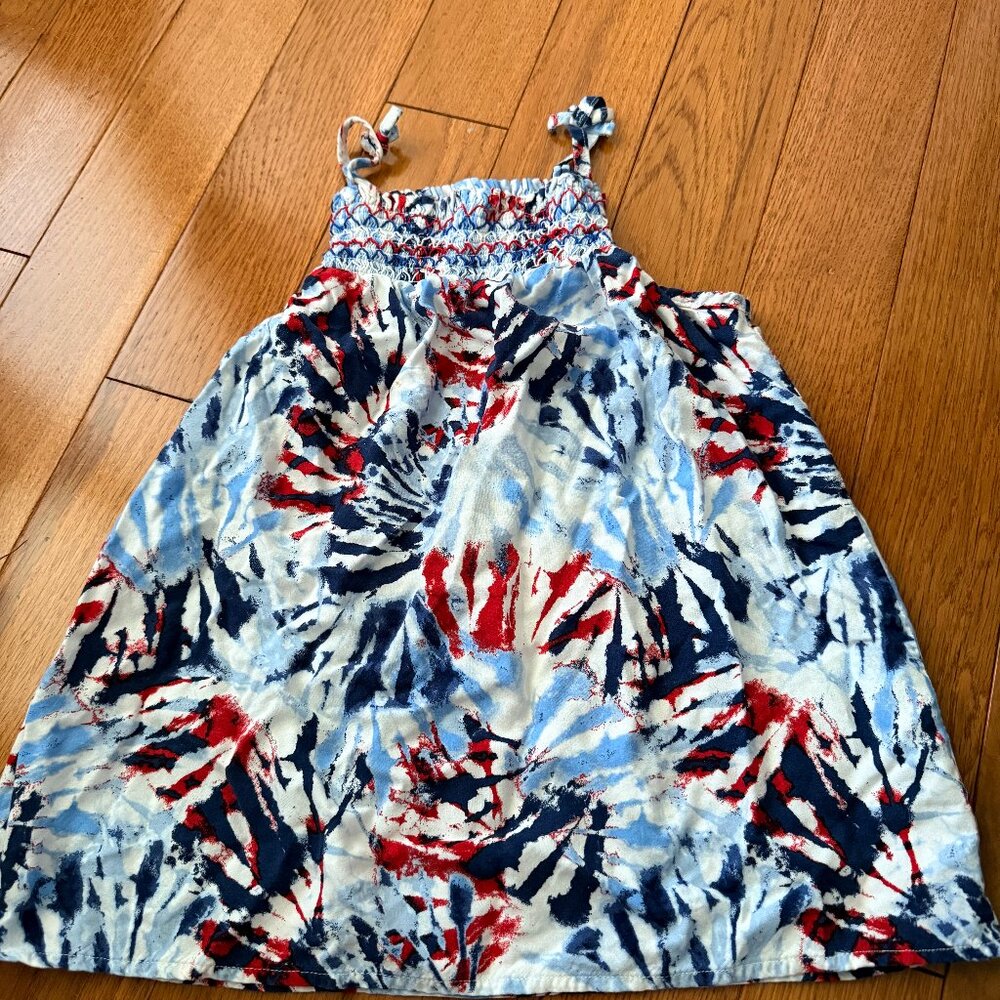 Cat & Jack Girl's sleeveless shirt